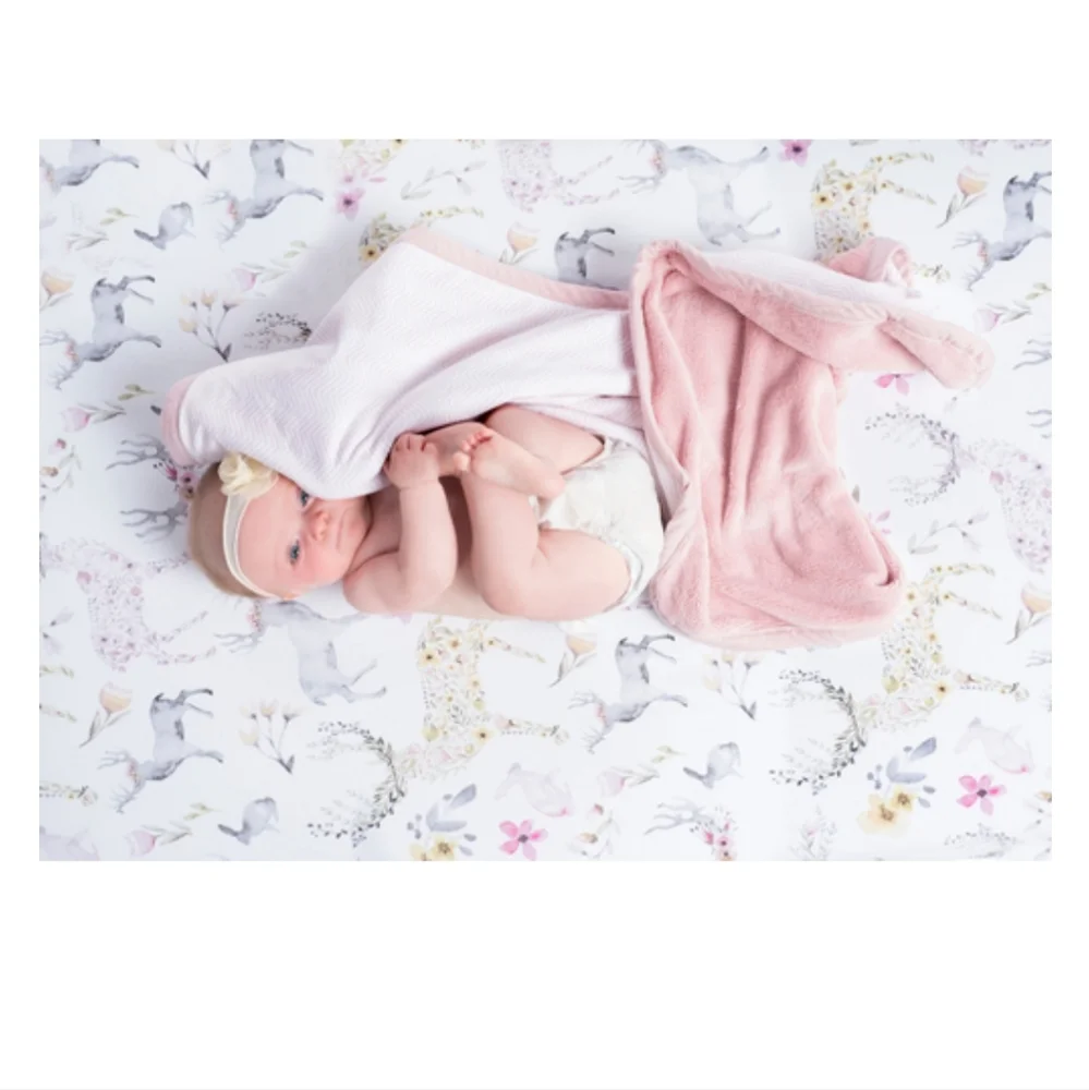 Oilo Fawn Jersey Crib Sheet- Blush - Picture 5 of 9